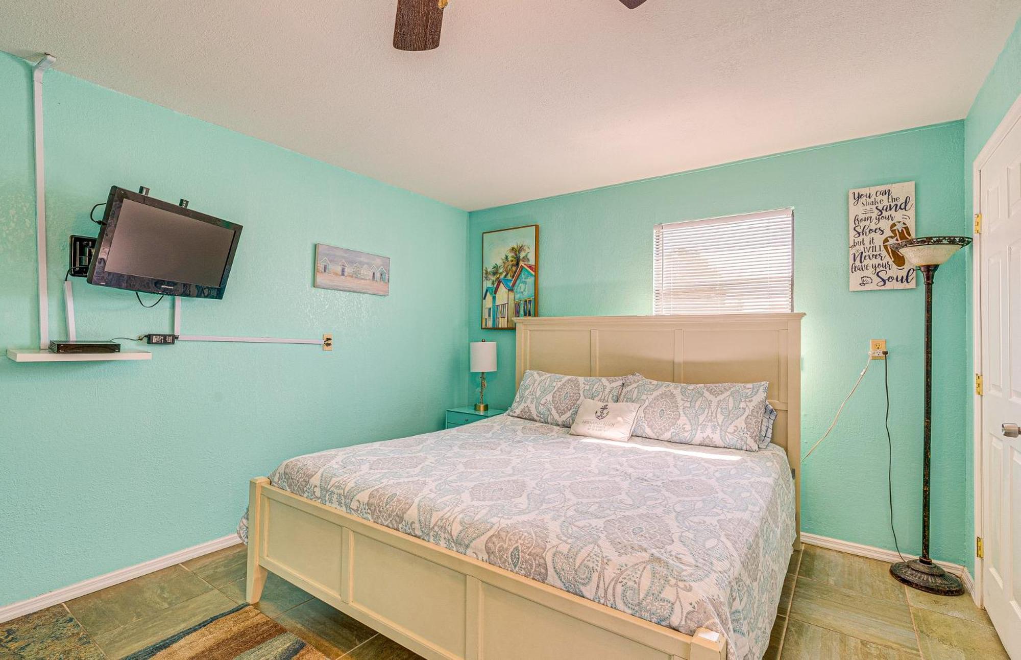 Waterfront Hernando Beach Home With Dock And Hot Tub! Экстерьер фото