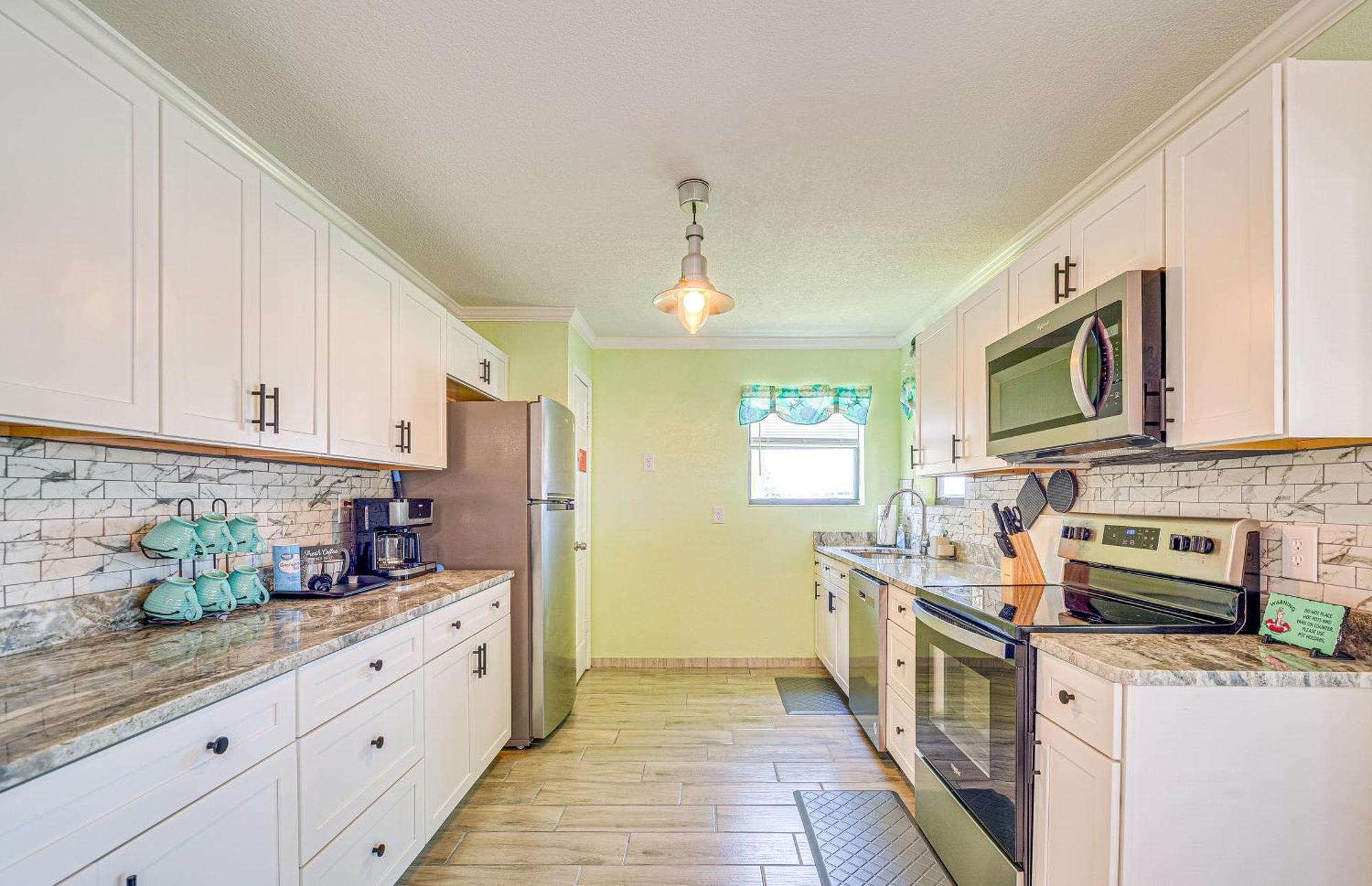 Waterfront Hernando Beach Home With Dock And Hot Tub! Экстерьер фото